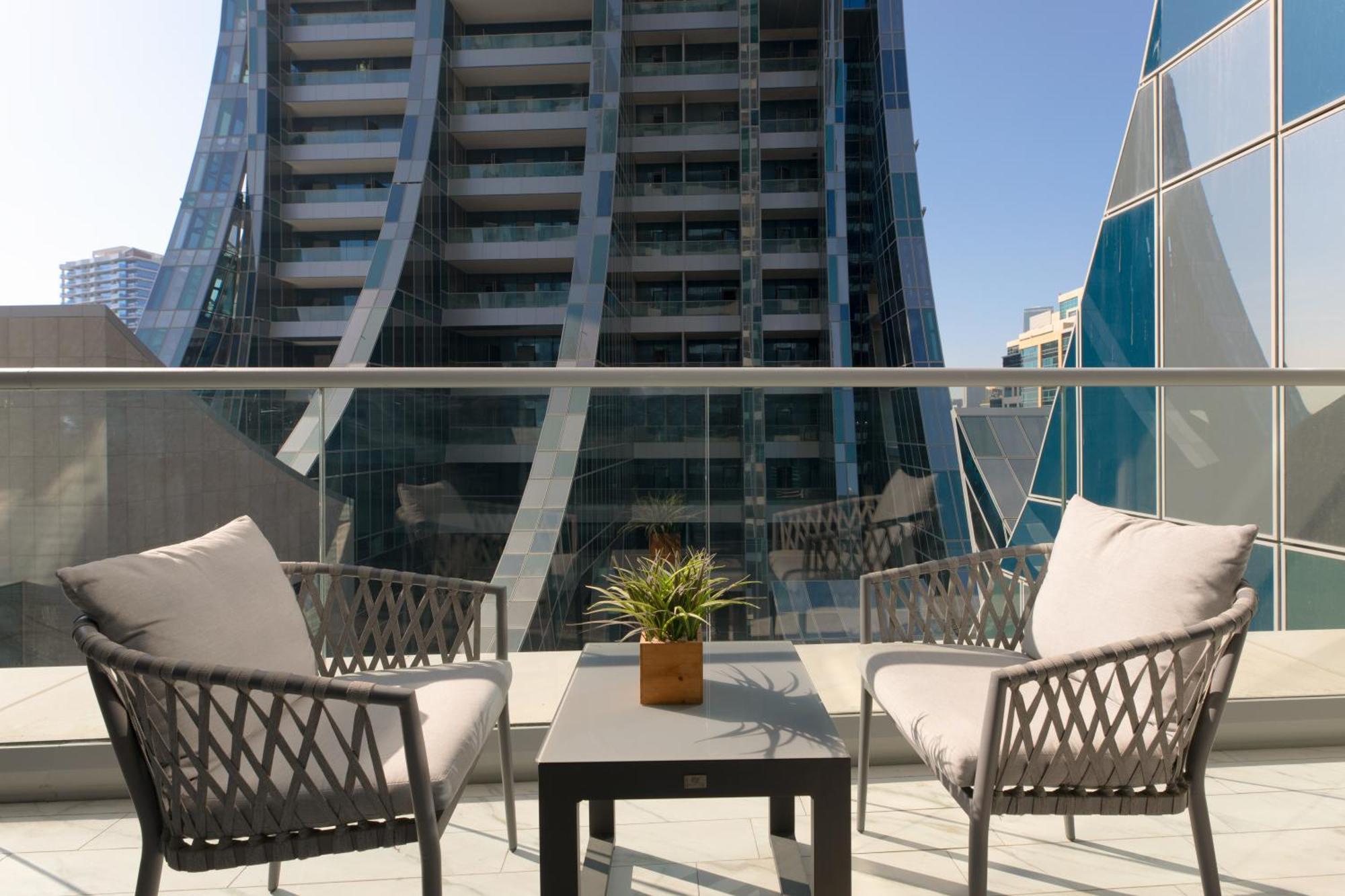 Simply Comfort In J One Tower Dubai Exterior foto